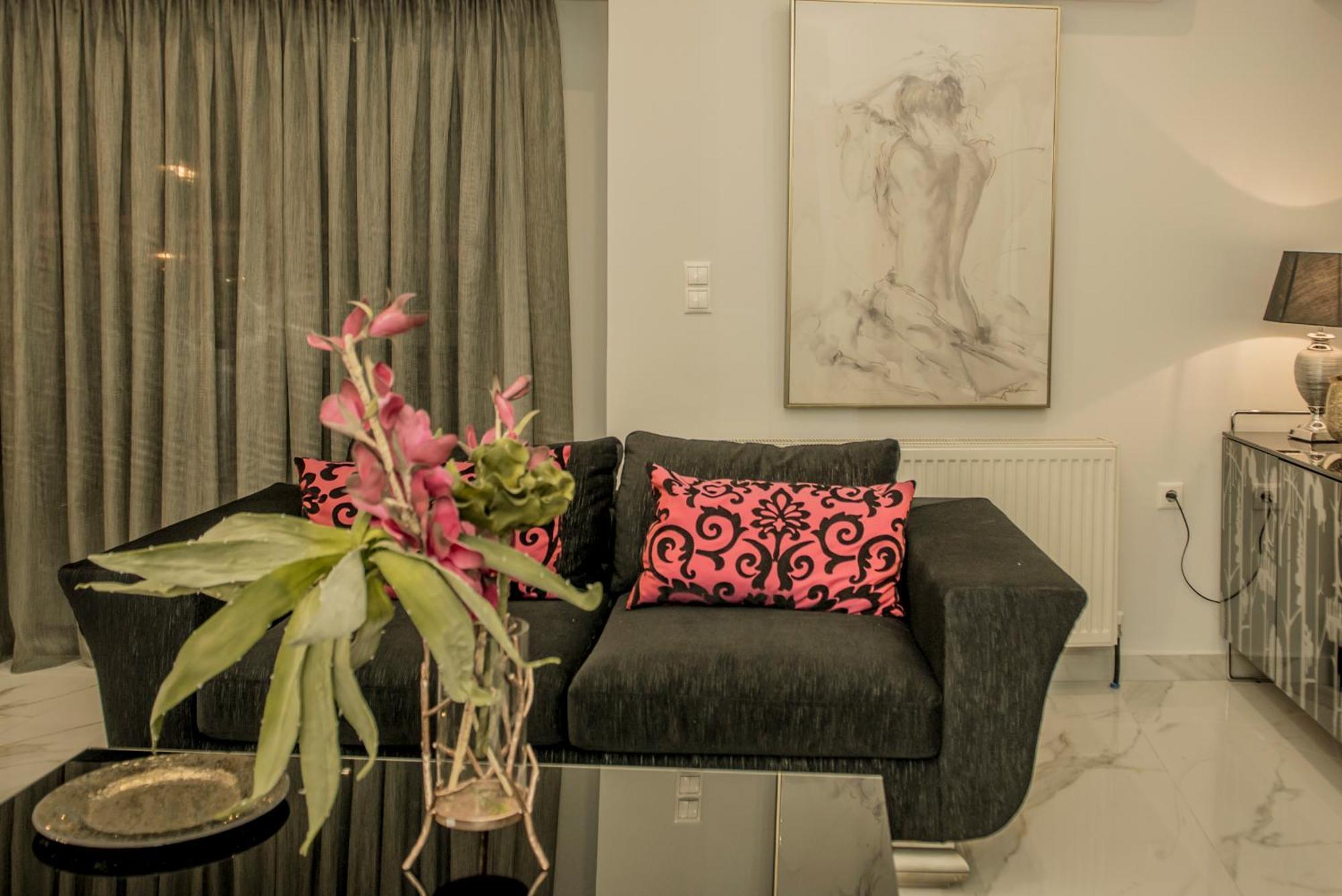 Apartment Eva's Luxurious Penthouse #mitropoleos6